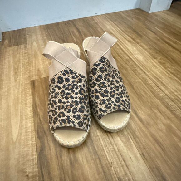 Delicious Leopard Espadrille elastic Ankle strap Size 9 - Picture 3 of 6